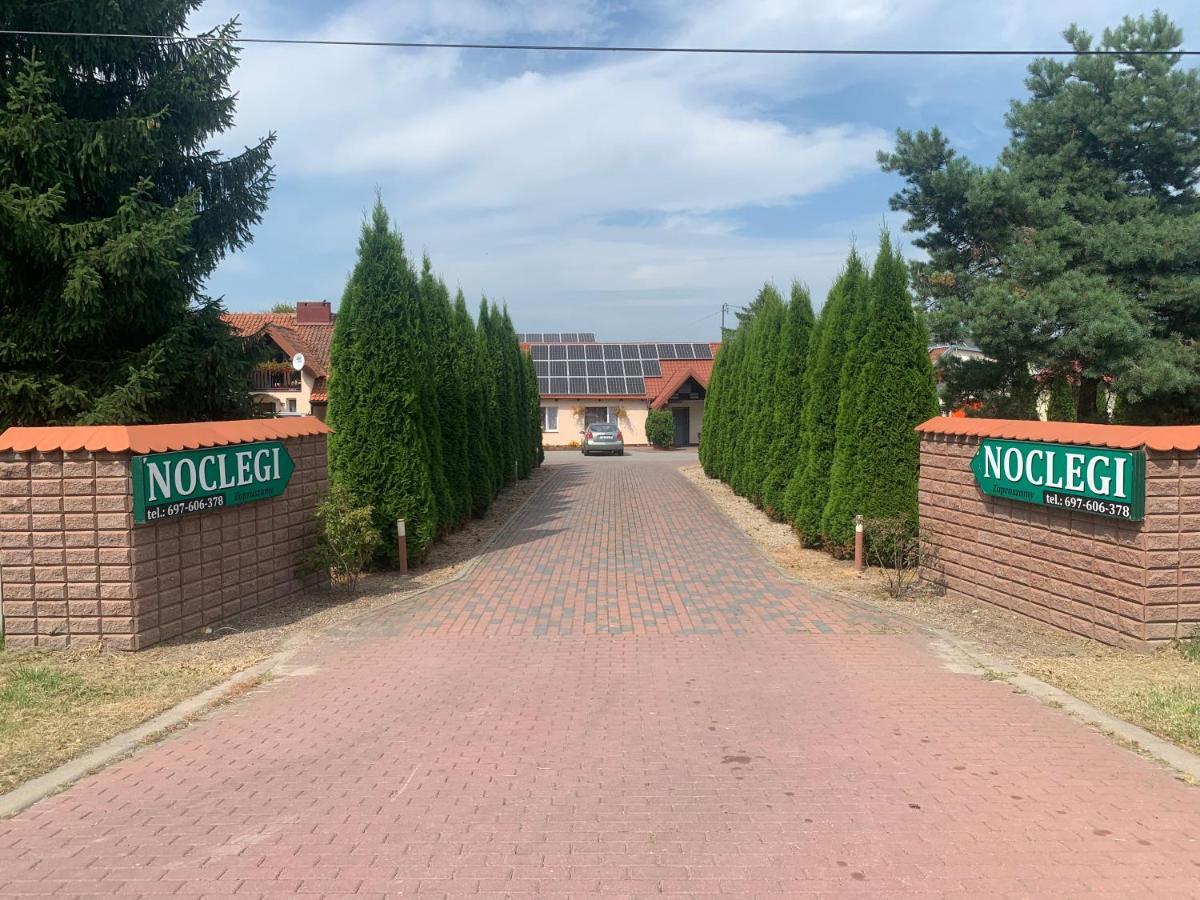 Noclegi Ciesiul Orneta Екстериор снимка